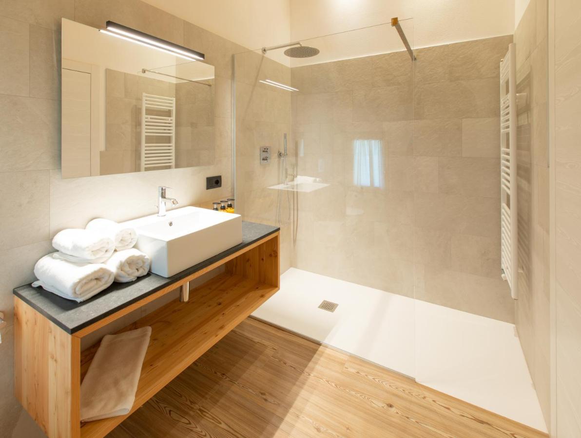 Brenta Rosso - Charme Apartments ファーイ・デッラ・パガネッラ エクステリア 写真